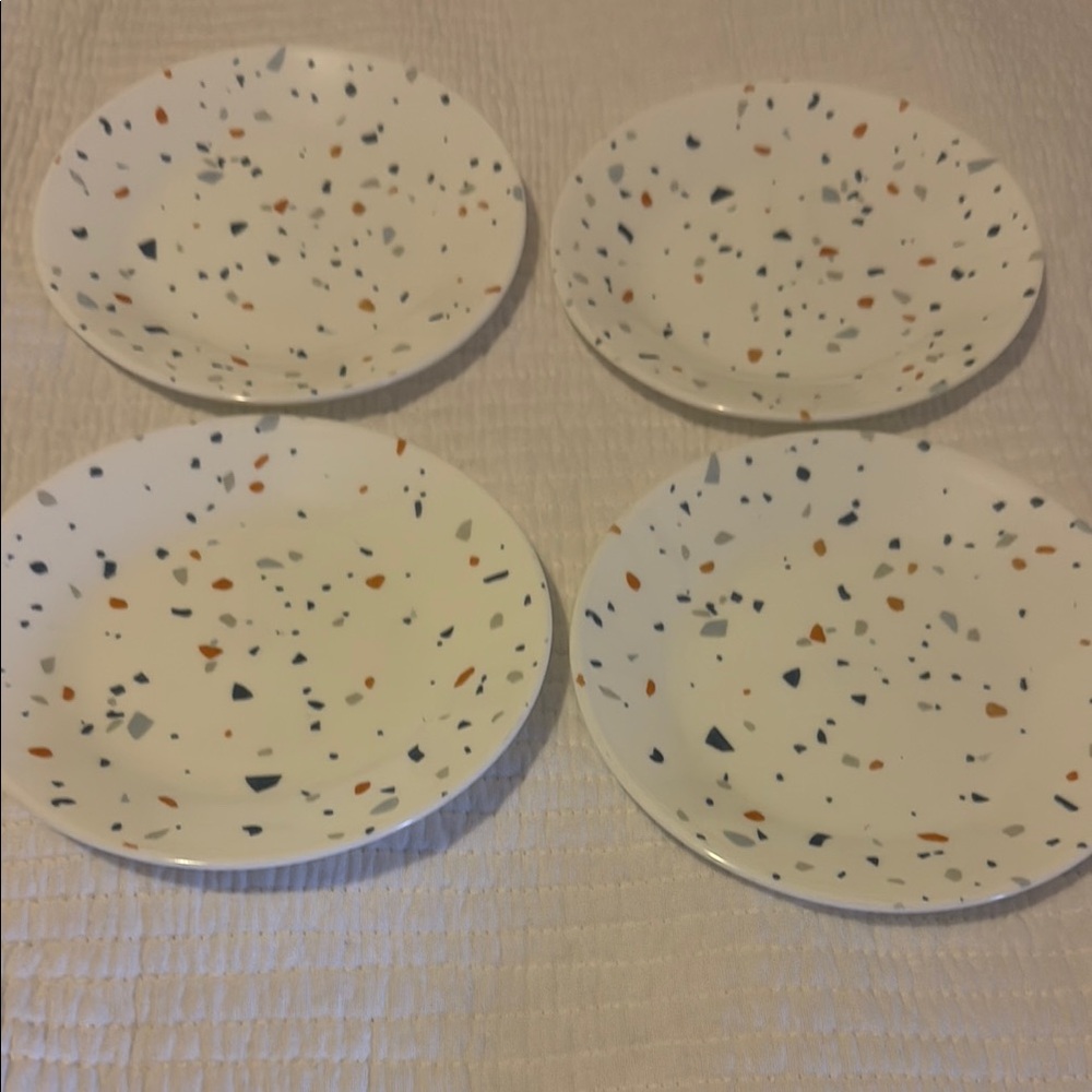 Corelle Classic White Bread and Butter Plates